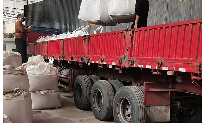 澆注料用鋁礬土|鋁礬土|熟料|價格|細(xì)粉|廠家|價格 澆注料用鋁礬土|鋁礬土|熟料|價格|細(xì)粉|廠家|價格